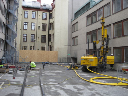 Borrning på innergården